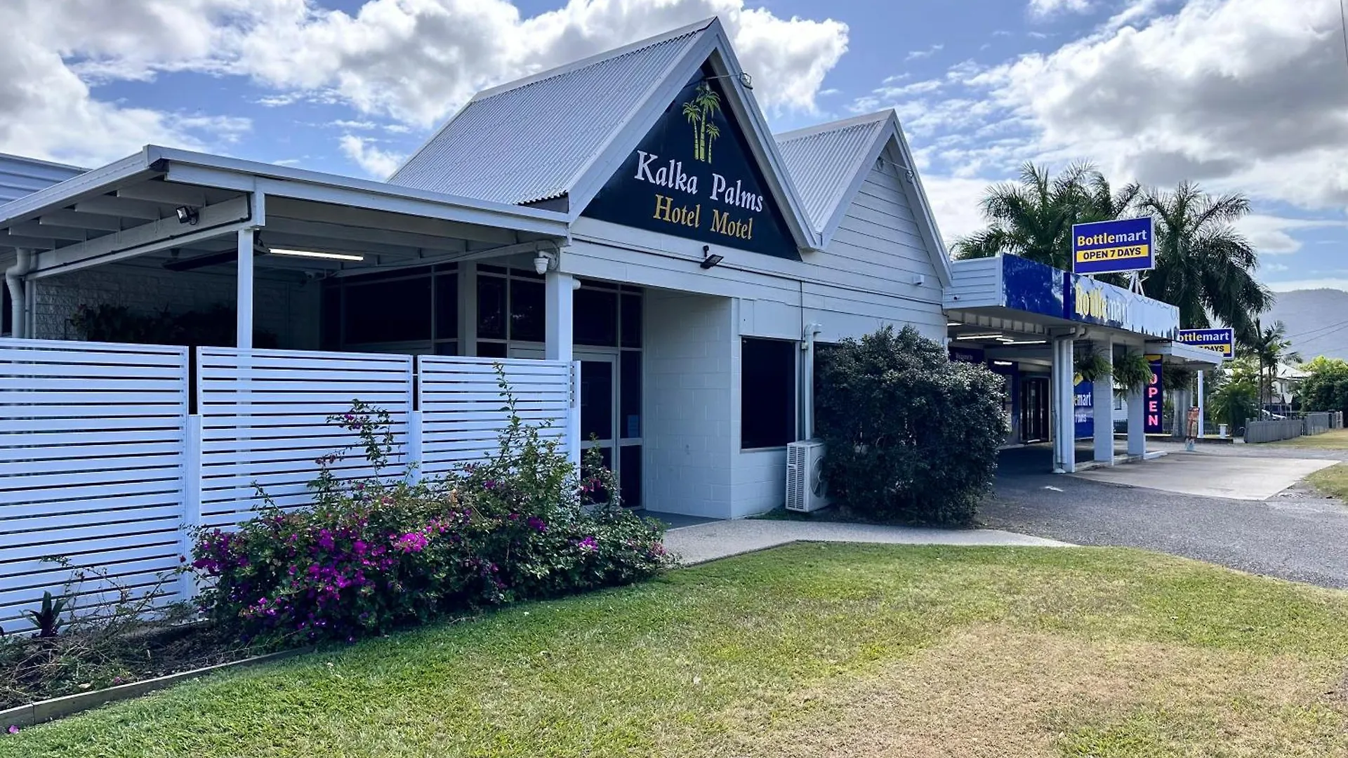 Kalka Palms Hotel Motel Rockhampton
